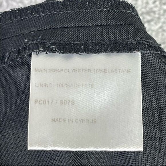 Karen Millen Capri Pants Women's 6 Black Wide Leg Cuffed Low Rise Button Pockets - Picture 7 of 13